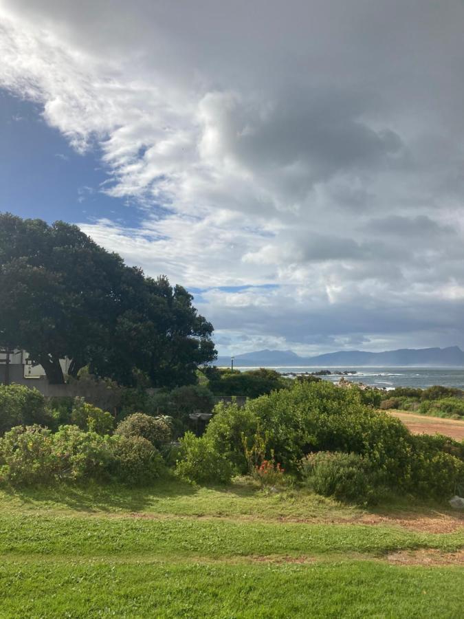 Rondawel With Sea View Apartment Kleinmond Exterior foto