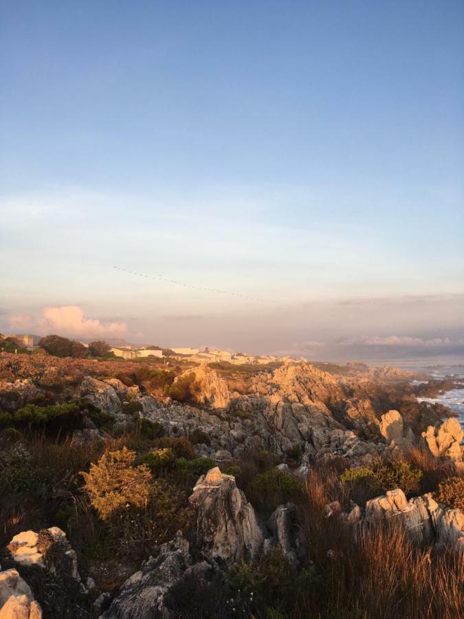 Rondawel With Sea View Apartment Kleinmond Exterior foto